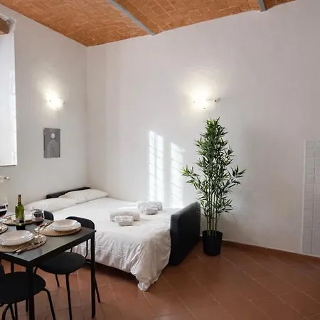 Oasis Apartment, Vasca Idromassaggio E Parcheggio 아파트 *